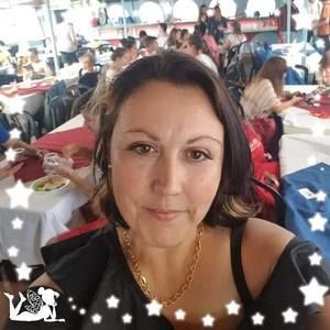 Meet your Posher, Monica